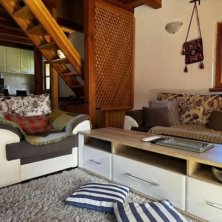 Kuca Za Odmor Mokebo Rujiste * Humilisani