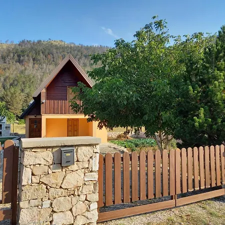 Kuca Za Odmor Mokebo Rujiste Humilisani