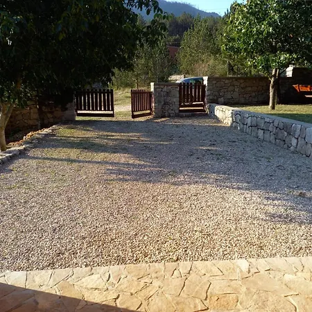 Kuca Za Odmor Mokebo Rujiste Дом отдыха