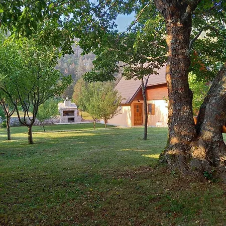 Kuca Za Odmor Mokebo Rujiste Humilisani